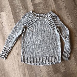 Ann Taylor chunky grey sweater M